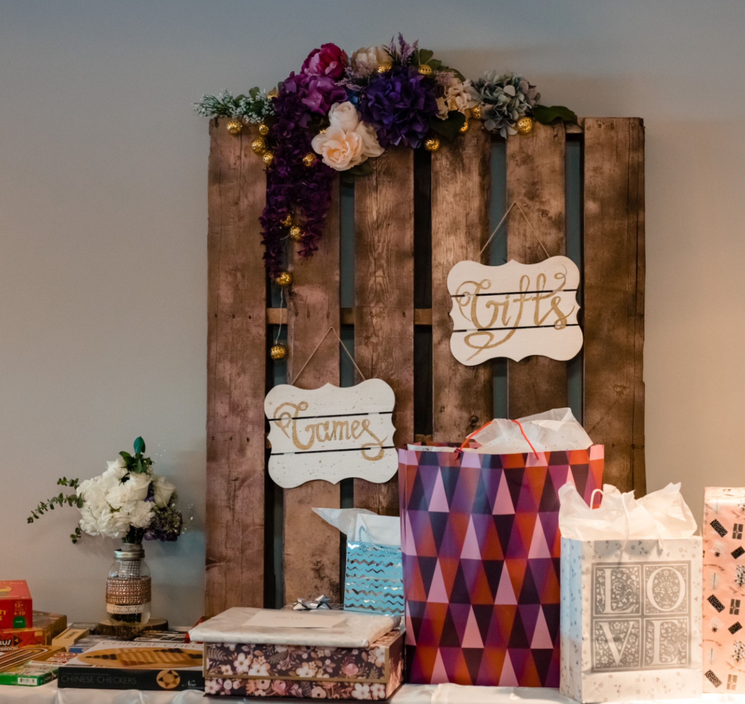 Custom event decor with elegant table styling