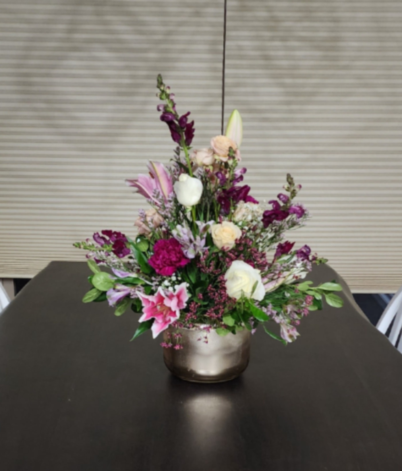 Grand luxury flower arrangement